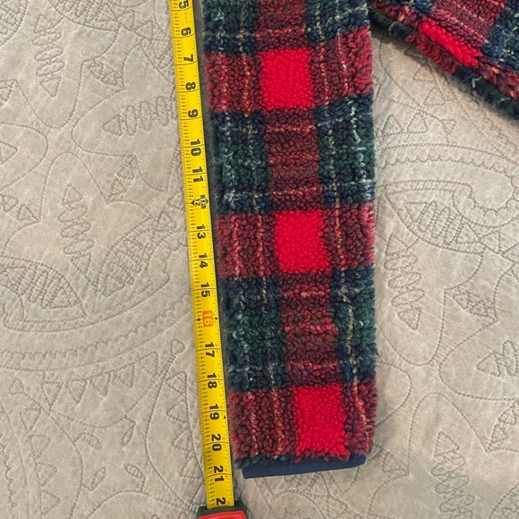 NWT Vineyard Vines kids size large (14) half zip fleece pull over. - Picture 6 of 7